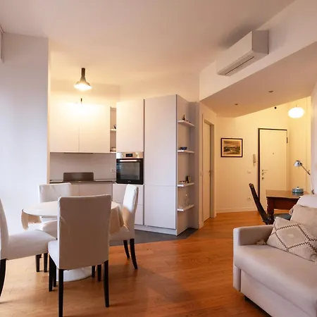 Apartment Youhosty - Cozy San Siro *